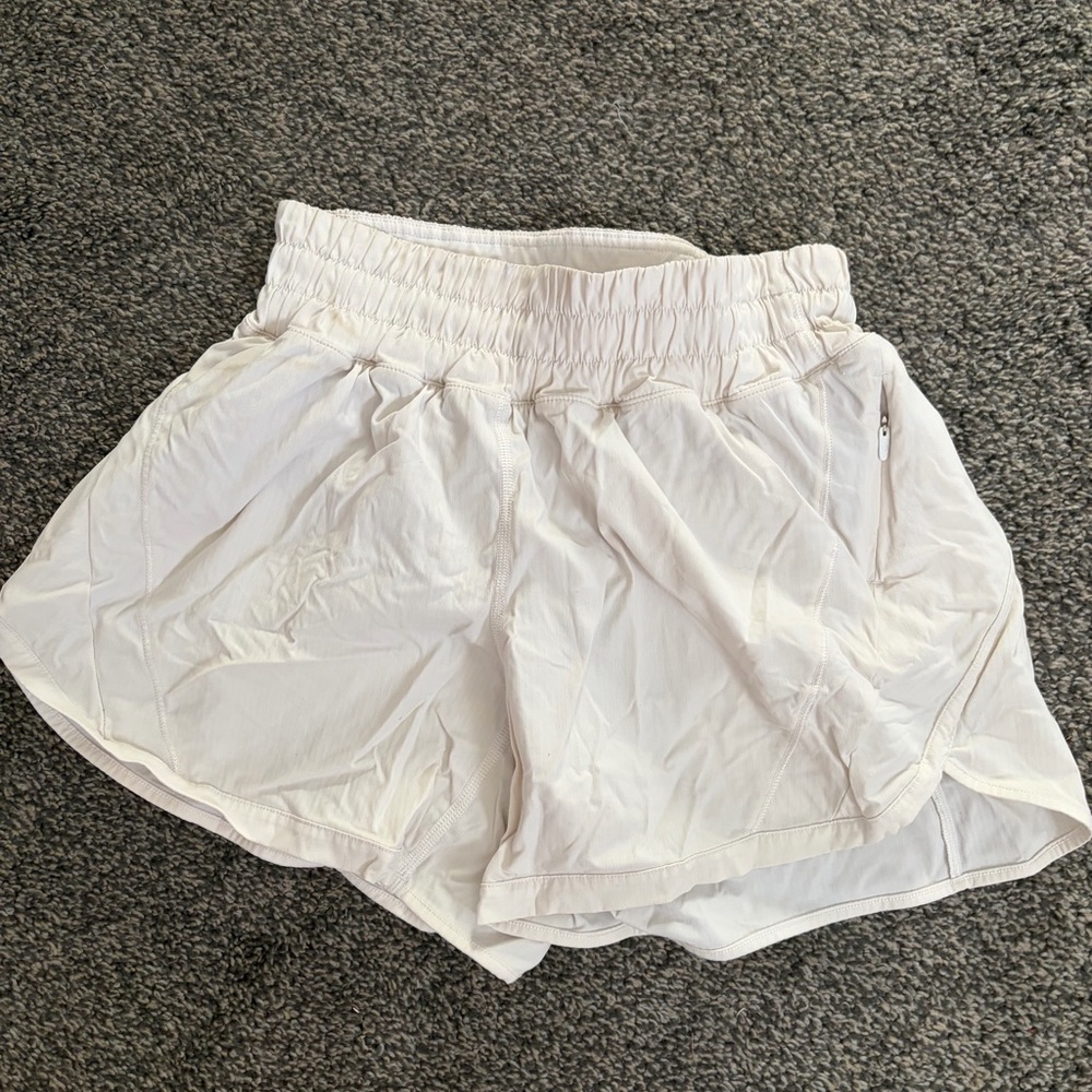 lululemon Hotty Hot high rise white Women's Athletic Shorts